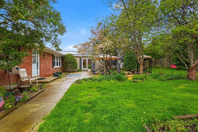 100 Evergreen Drive, Lawrenceburg, KY 40342