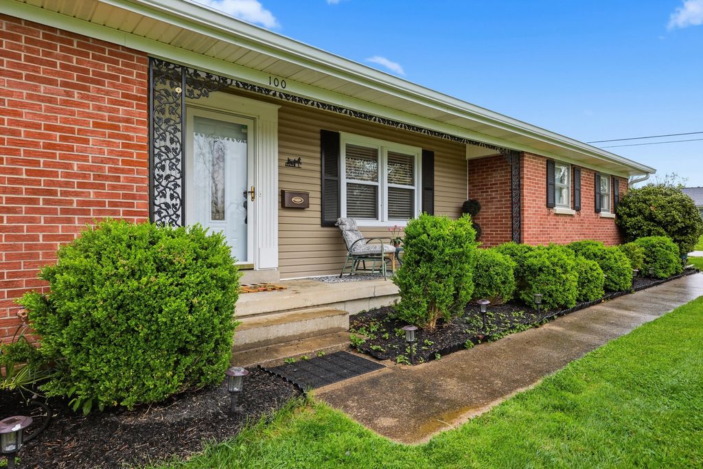 100 Evergreen Drive, Lawrenceburg, KY 40342
