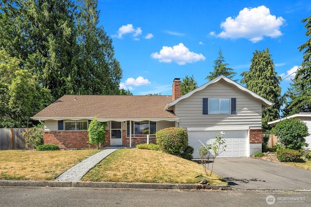 4504 S 163rd Place, Tukwila, WA 98188