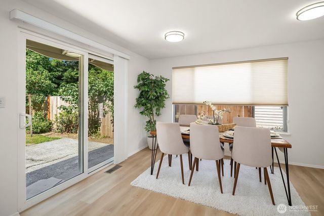4504 S 163rd Place, Tukwila, WA 98188