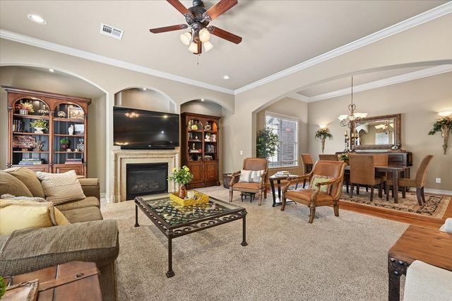 5018 S 164th East Avenue, Tulsa, OK 74134