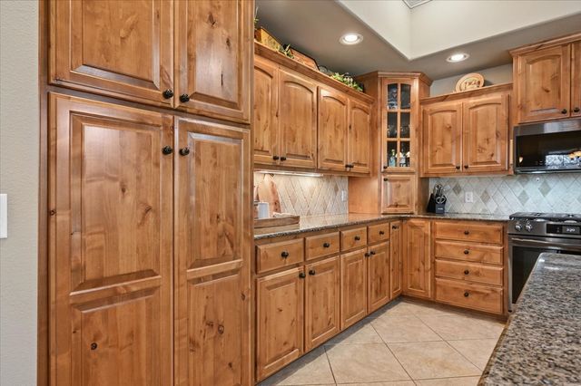 5018 S 164th East Avenue, Tulsa, OK 74134