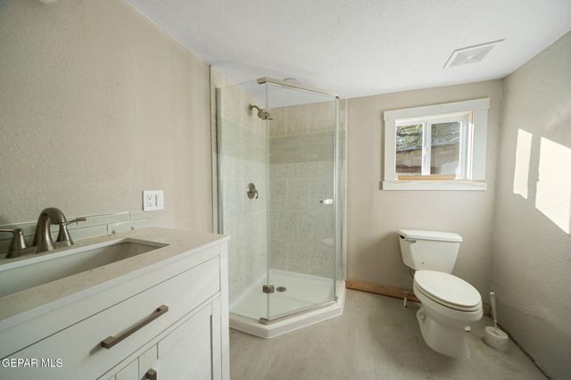 88 N BOONE Street, El Paso, TX 79905