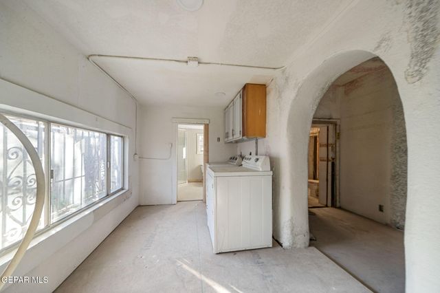 88 N BOONE Street, El Paso, TX 79905