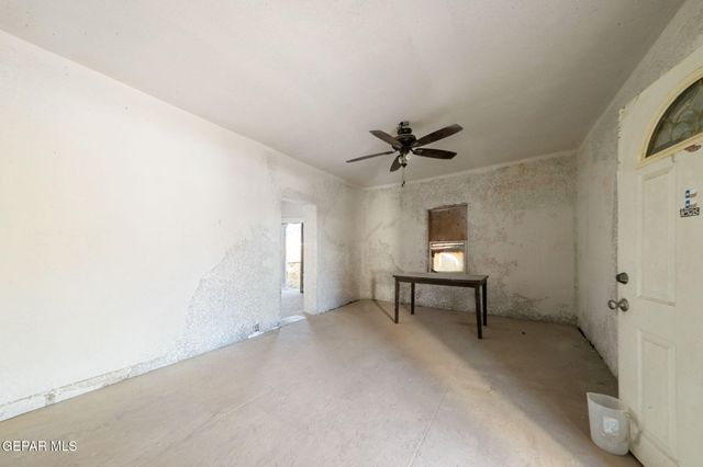 88 N BOONE Street, El Paso, TX 79905