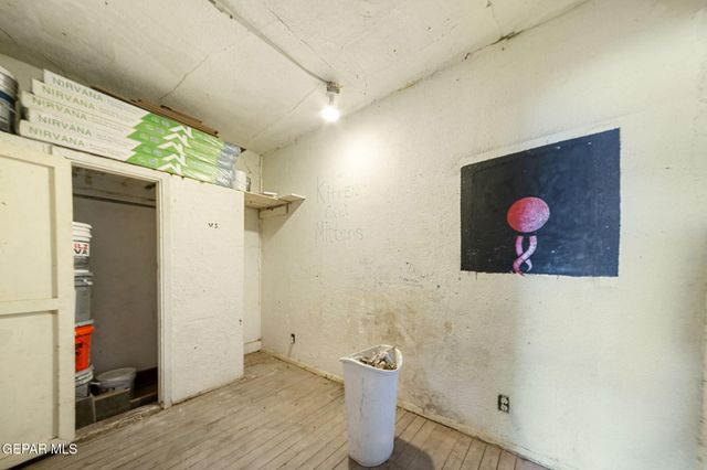 88 N BOONE Street, El Paso, TX 79905