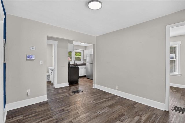 1621 Dewey Avenue, Beloit, WI 53511