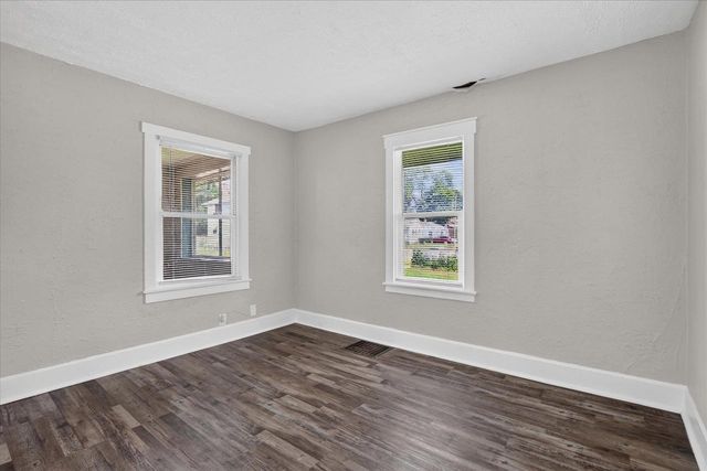 1621 Dewey Avenue, Beloit, WI 53511
