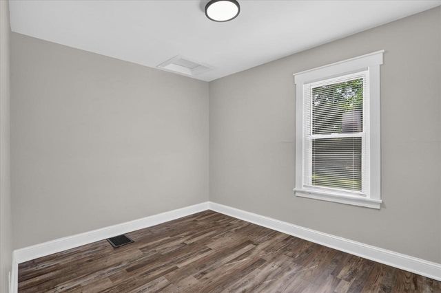 1621 Dewey Avenue, Beloit, WI 53511