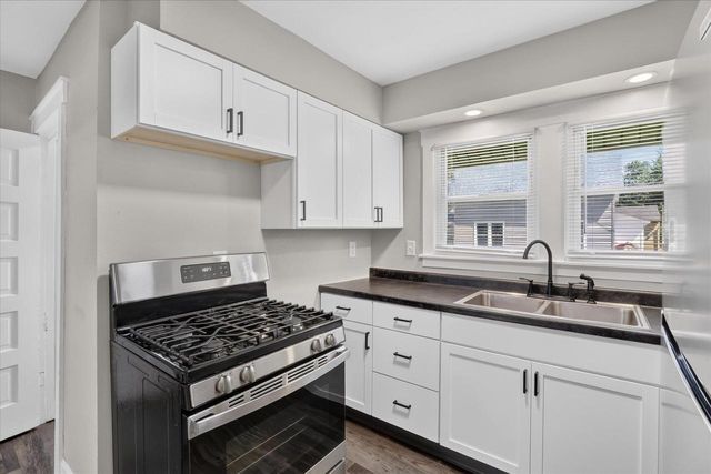 1621 Dewey Avenue, Beloit, WI 53511
