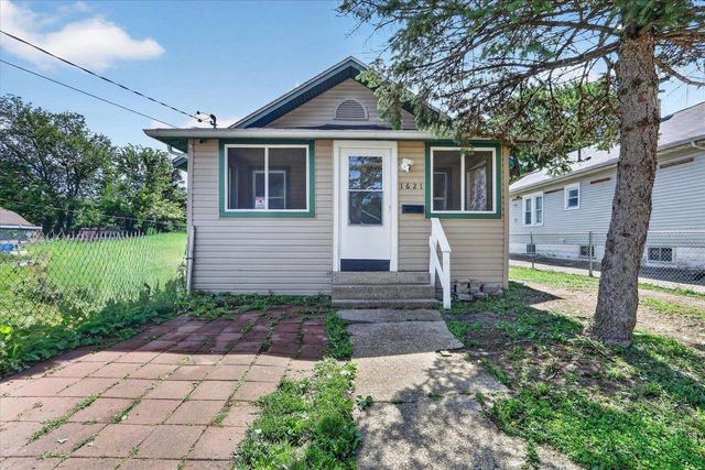 1621 Dewey Avenue, Beloit, WI 53511