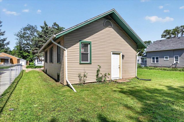 1621 Dewey Avenue, Beloit, WI 53511
