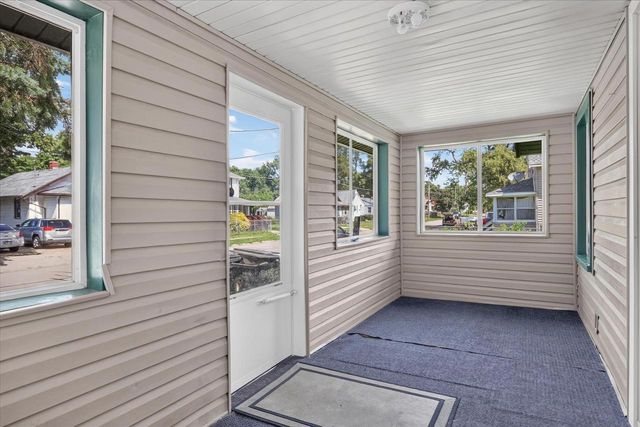 1621 Dewey Avenue, Beloit, WI 53511