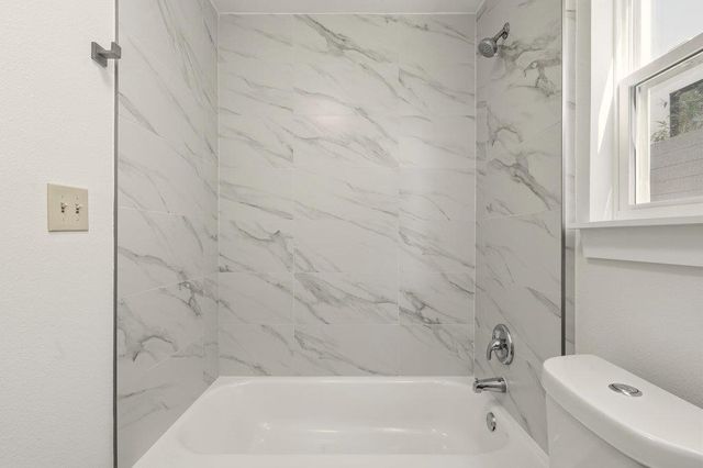 814 W Mary ST A, Austin, TX 78704