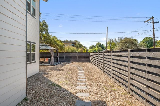 814 W Mary ST A, Austin, TX 78704