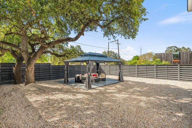 814 W Mary ST A, Austin, TX 78704