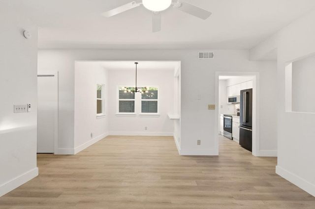 814 W Mary ST A, Austin, TX 78704