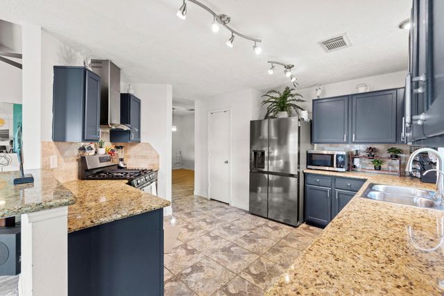 1126 Heathfield Drive, Channelview, TX 77530