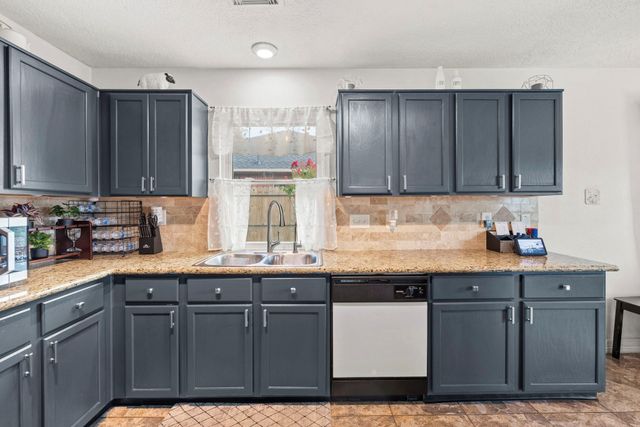 1126 Heathfield Drive, Channelview, TX 77530