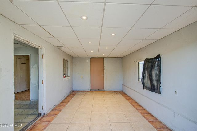 3204 W MONTE VISTA Road, Phoenix, AZ 85009
