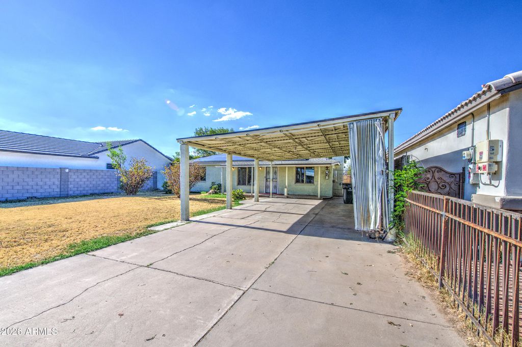 3204 W MONTE VISTA Road, Phoenix, AZ 85009 — photo 5