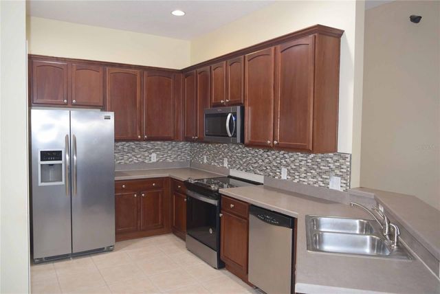 874 ASHWORTH OVERLOOK DRIVE, Apopka, FL 32712