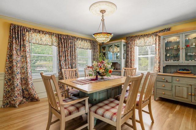 3 Gold Post Road, Dover, NH 03820