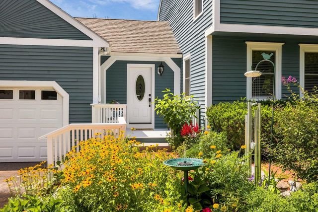 3 Gold Post Road, Dover, NH 03820