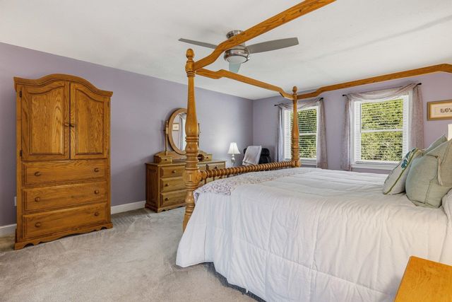3 Gold Post Road, Dover, NH 03820