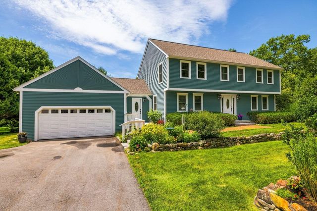 3 Gold Post Road, Dover, NH 03820