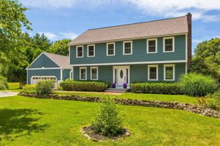 3 Gold Post Road, Dover, NH 03820