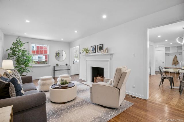 1054 Clay Avenue, Pelham, NY 10803