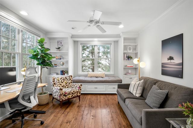 1054 Clay Avenue, Pelham, NY 10803