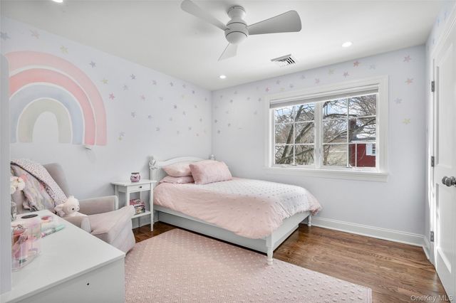 1054 Clay Avenue, Pelham, NY 10803