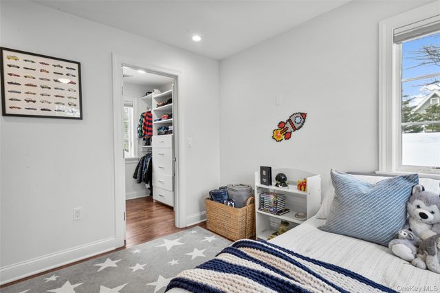 1054 Clay Avenue, Pelham, NY 10803