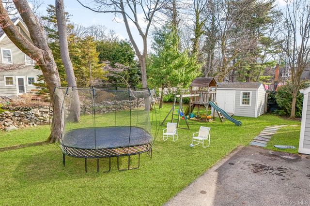 1054 Clay Avenue, Pelham, NY 10803