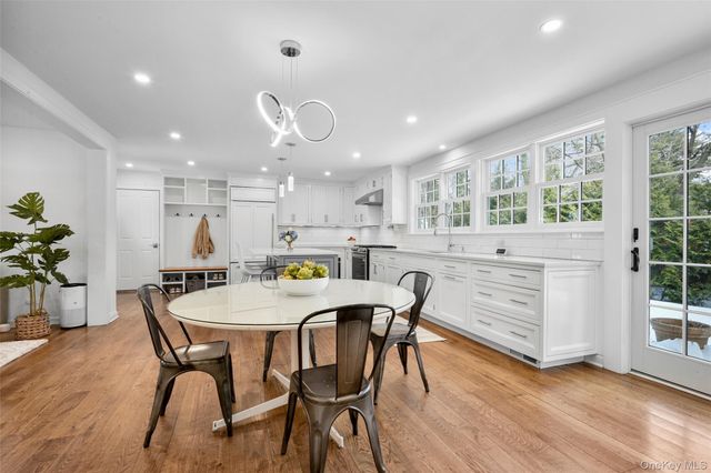 1054 Clay Avenue, Pelham, NY 10803