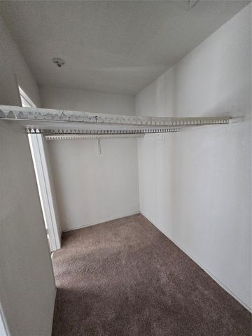8323 Wilcrest Drive 8004, Houston, TX 77072