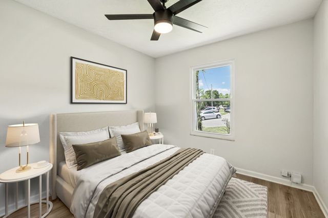 2019 Lassiter Dr, Goodlettsville, TN 37072