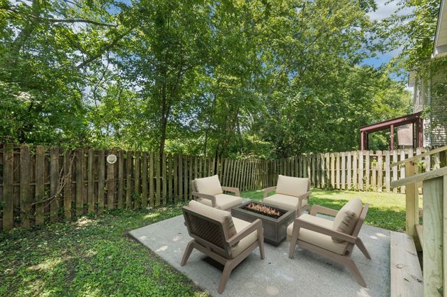 2019 Lassiter Dr, Goodlettsville, TN 37072