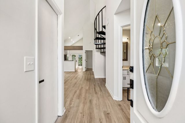 2019 Lassiter Dr, Goodlettsville, TN 37072