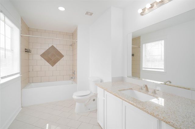 1635 Pony Lane, Wallis, TX 77485