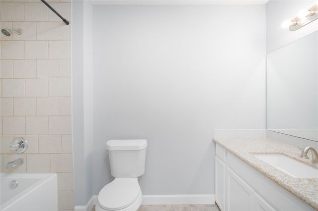 1635 Pony Lane, Wallis, TX 77485