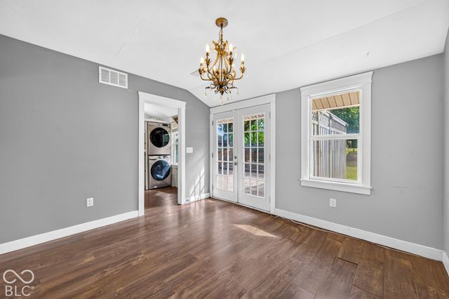 300 E Ohio Street, Trafalgar, IN 46181