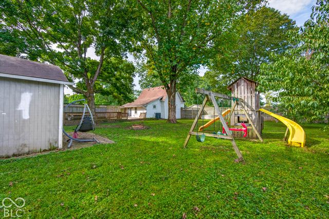 300 E Ohio Street, Trafalgar, IN 46181