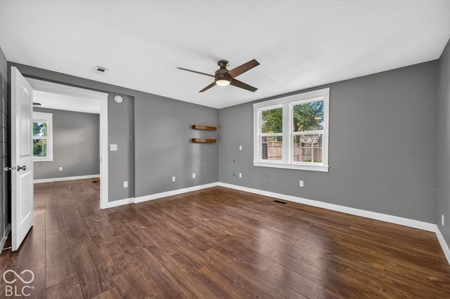 300 E Ohio Street, Trafalgar, IN 46181