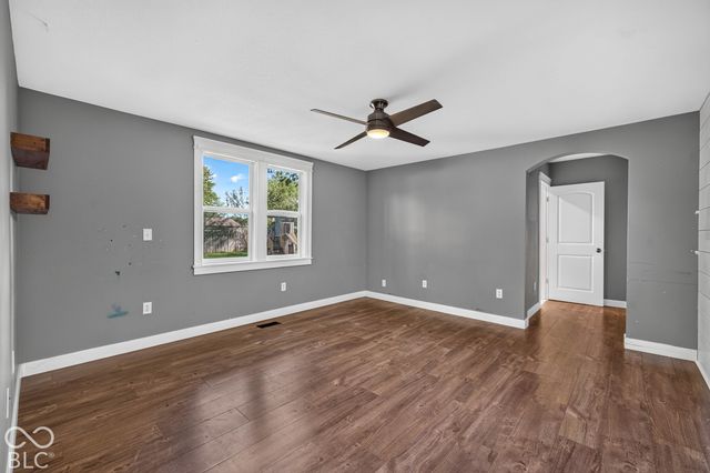 300 E Ohio Street, Trafalgar, IN 46181