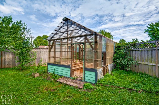 300 E Ohio Street, Trafalgar, IN 46181