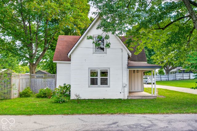 300 E Ohio Street, Trafalgar, IN 46181