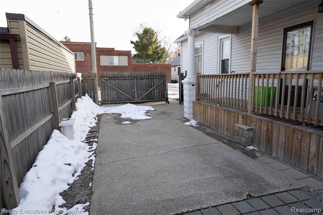 1409 Kearney Street, Port Huron, MI 48060